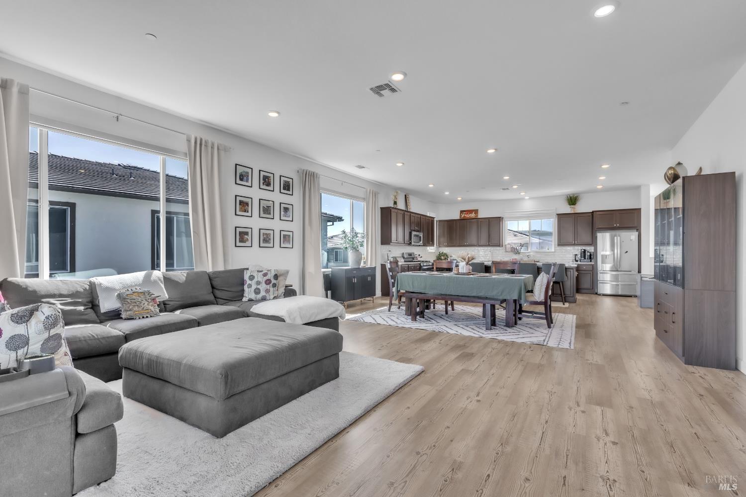 Detail Gallery Image 11 of 42 For 2292 Solace Vista Unkn, Fairfield,  CA 94533 - 3 Beds | 2 Baths