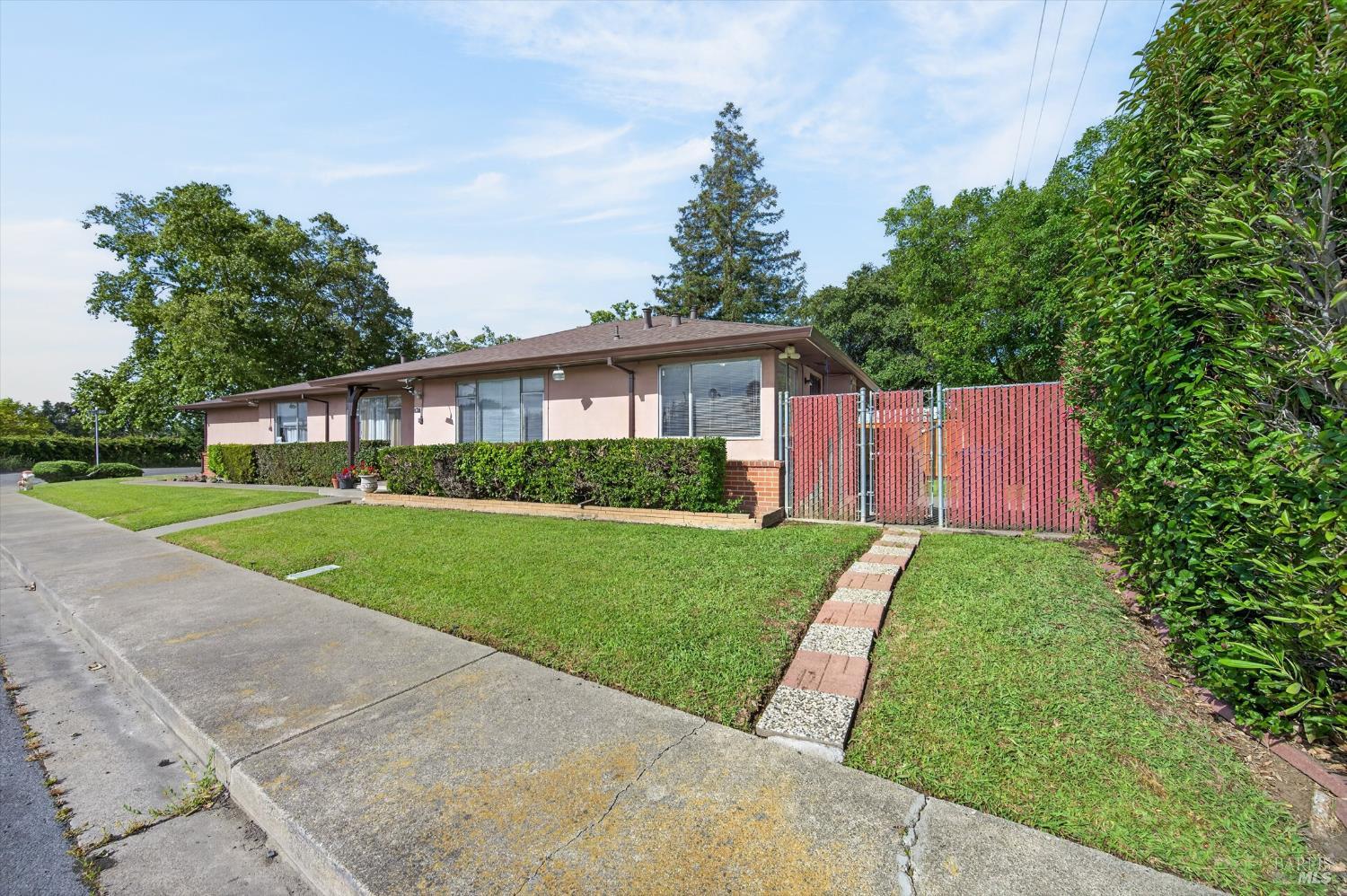 Detail Gallery Image 2 of 25 For 705 State St, Vallejo,  CA 94590 - – Beds | – Baths