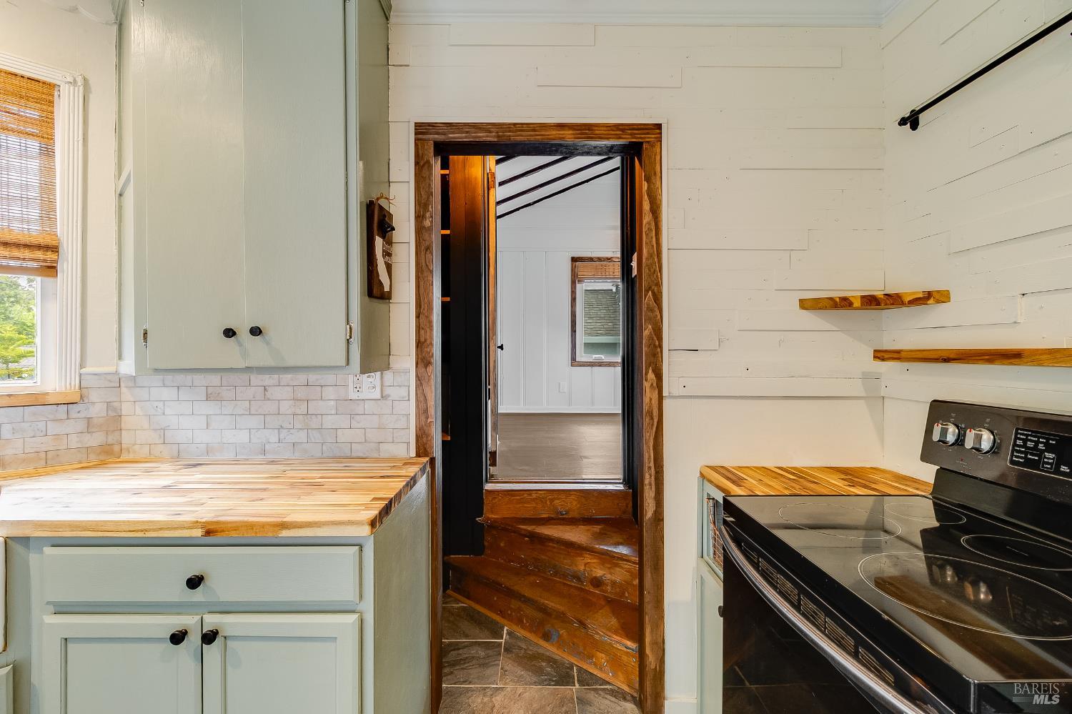 Detail Gallery Image 33 of 85 For 122 Fleming Ave, Vallejo,  CA 94590 - 3 Beds | 1 Baths