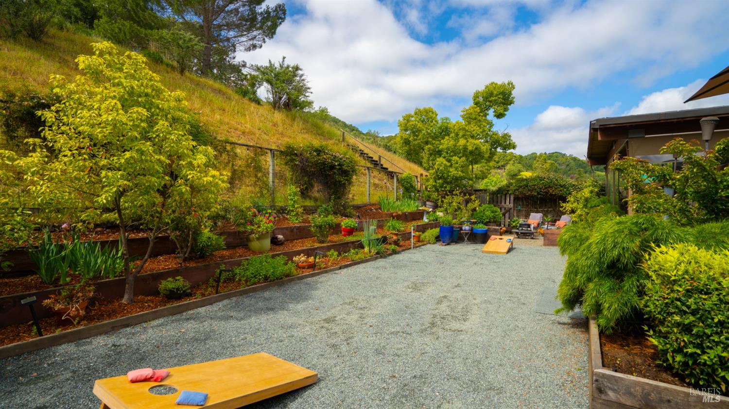 Detail Gallery Image 50 of 61 For 280 Devon Dr, San Rafael,  CA 94903 - 3 Beds | 3 Baths