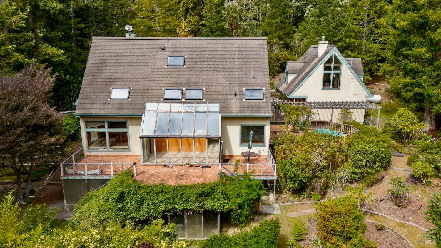 Detail Gallery Image 26 of 42 For 33100 Frog Pond Rd, Little River_1,  CA 95456 - 3 Beds | 3 Baths