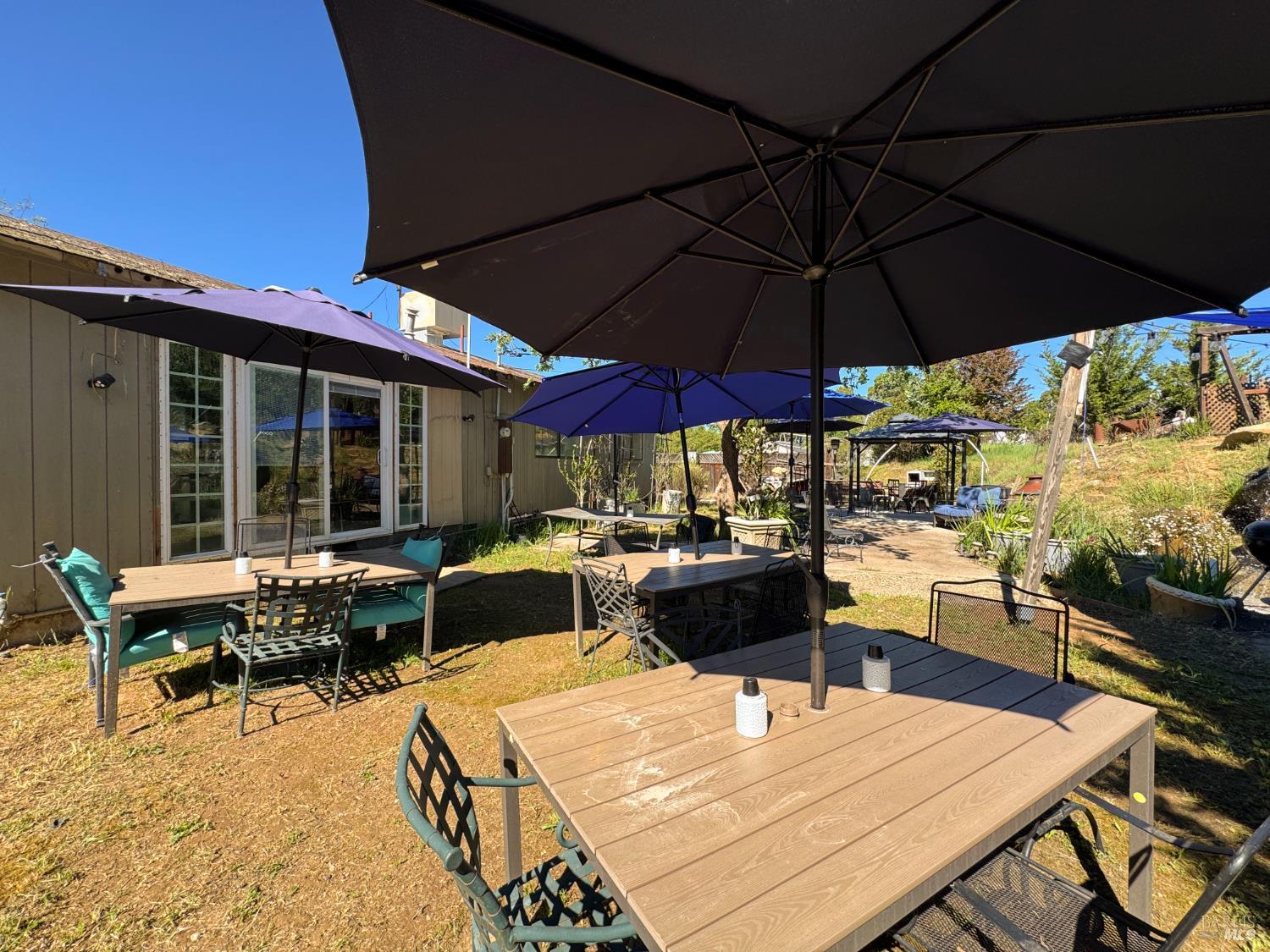 Detail Gallery Image 19 of 78 For 3997 Eastside Calpella Rd, Ukiah,  CA 95482 - 3 Beds | 2 Baths