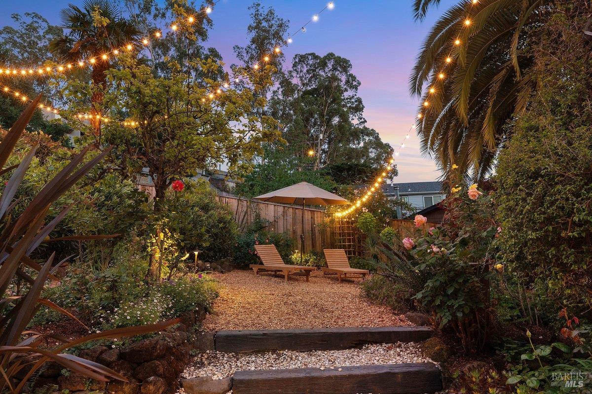 Detail Gallery Image 35 of 49 For 261 Glen Park Ave, San Rafael,  CA 94901 - 3 Beds | 3 Baths