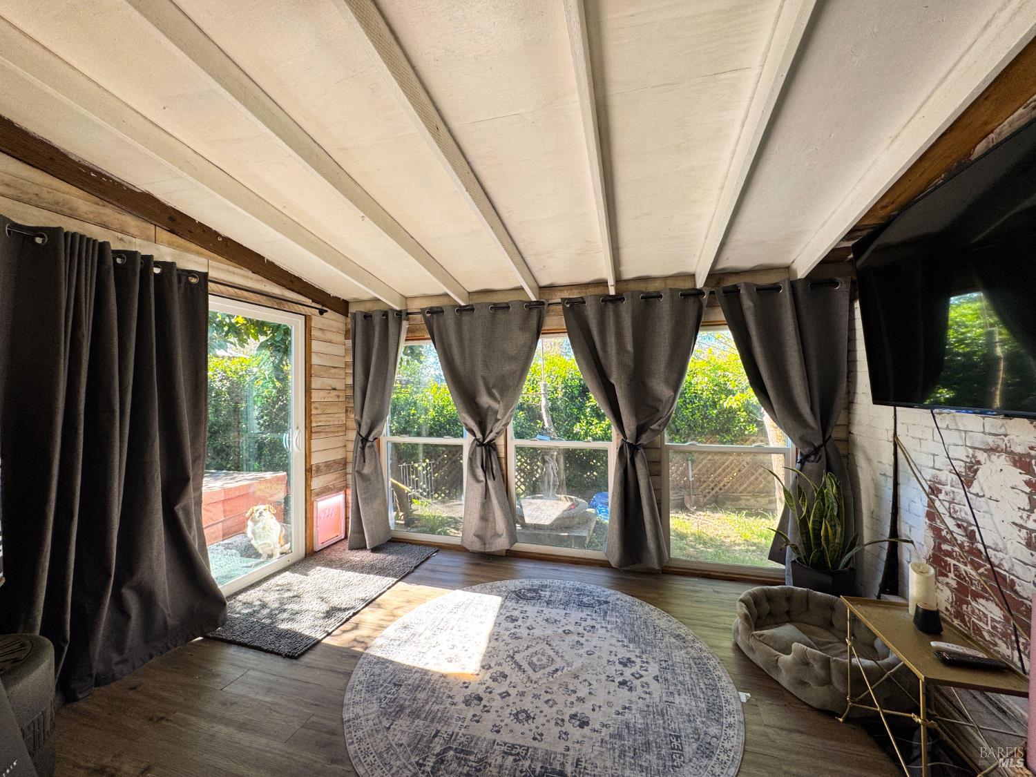 Detail Gallery Image 39 of 78 For 4400 Lake Ridge Dr, Ukiah,  CA 95482 - 3 Beds | 2 Baths