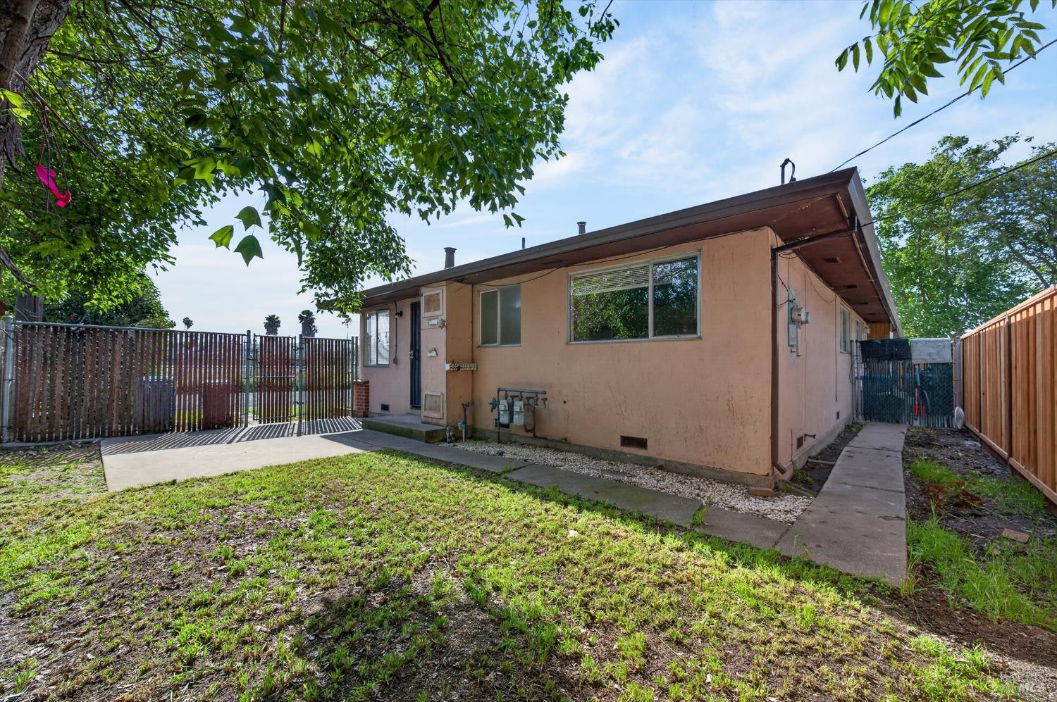 Detail Gallery Image 20 of 25 For 705 State St, Vallejo,  CA 94590 - – Beds | – Baths