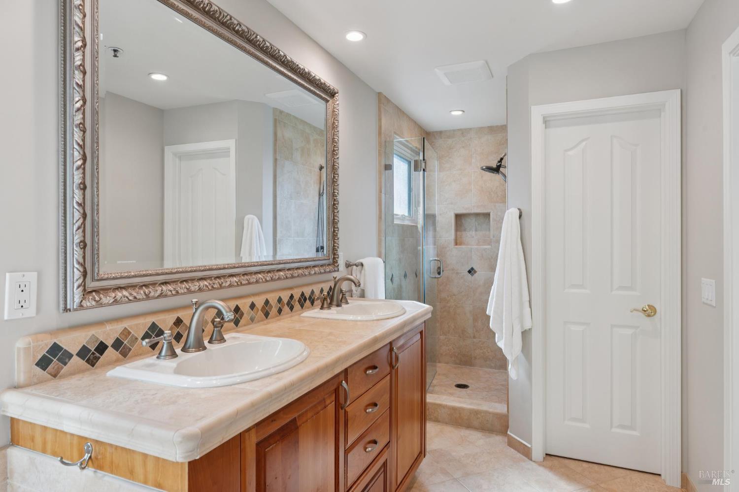 Detail Gallery Image 44 of 74 For 1158 Highland Dr, Novato,  CA 94949 - 4 Beds | 3 Baths