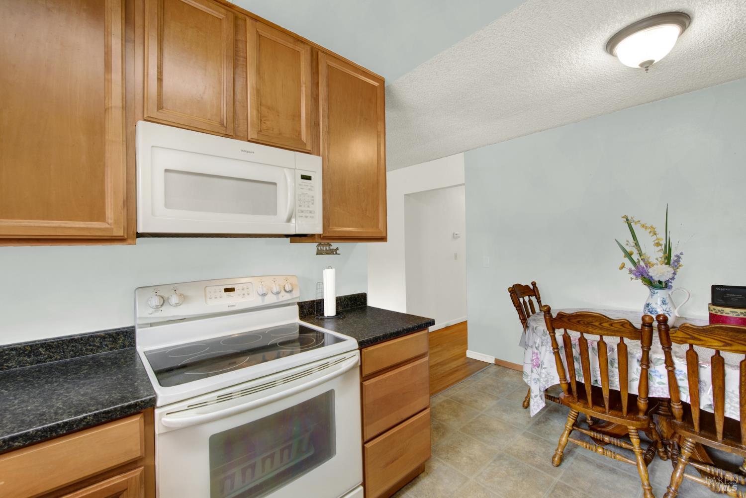 Detail Gallery Image 17 of 53 For 2973 Orchid St, Fairfield,  CA 94533 - 3 Beds | 2 Baths