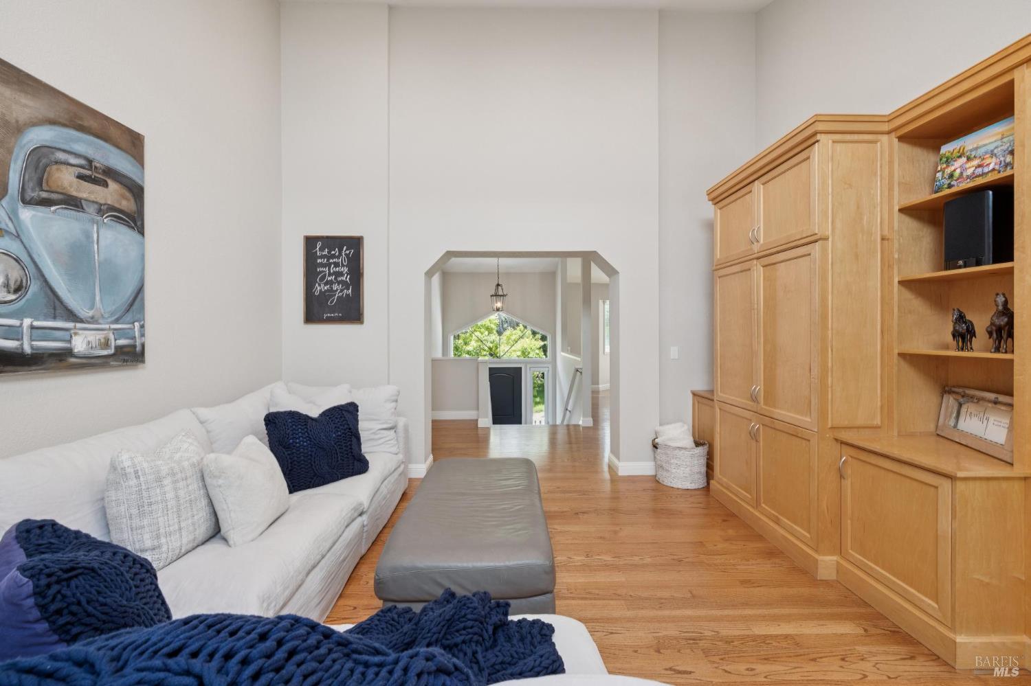 Detail Gallery Image 33 of 74 For 1158 Highland Dr, Novato,  CA 94949 - 4 Beds | 3 Baths