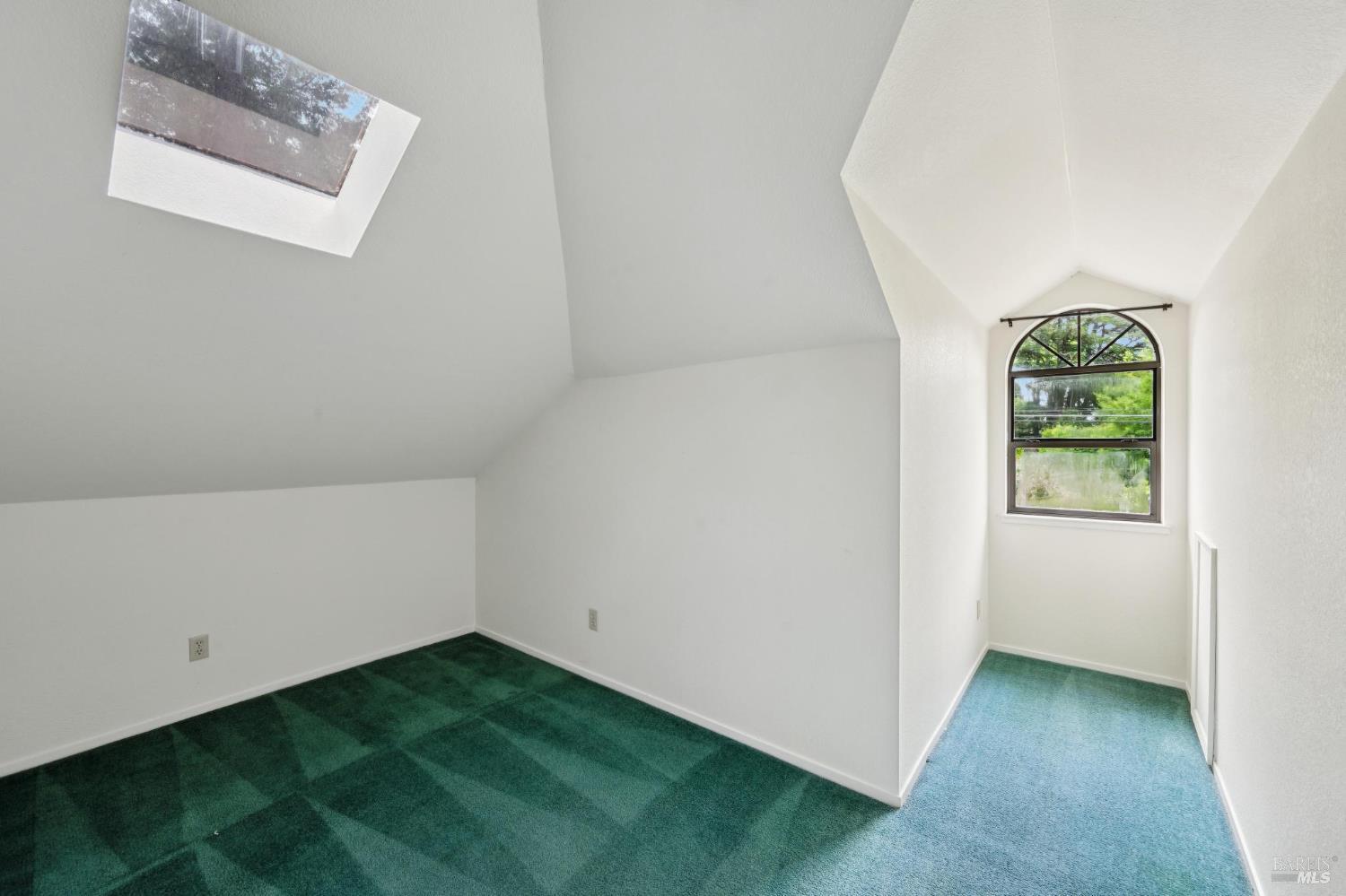 Detail Gallery Image 46 of 84 For 8610 Graton Rd, Sebastopol,  CA 95472 - 3 Beds | 3 Baths