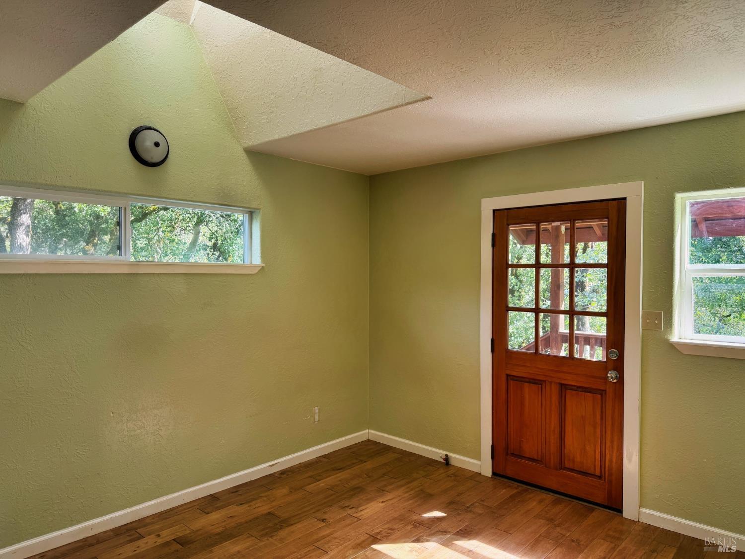 Detail Gallery Image 5 of 57 For 2501 Main Ranch Rd, Redwood Valley,  CA 95470 - 2 Beds | 1 Baths