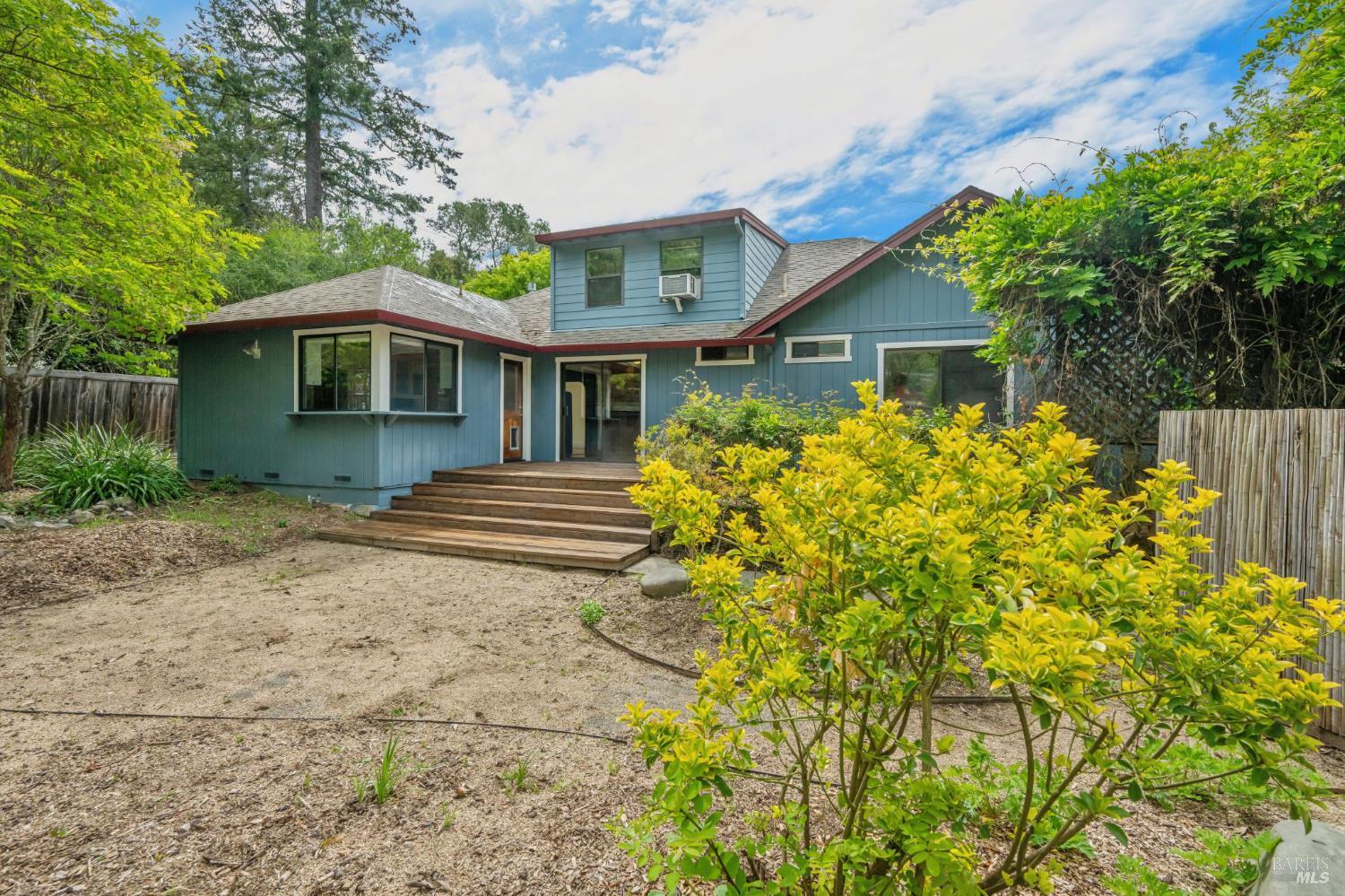 Detail Gallery Image 54 of 84 For 8610 Graton Rd, Sebastopol,  CA 95472 - 3 Beds | 3 Baths