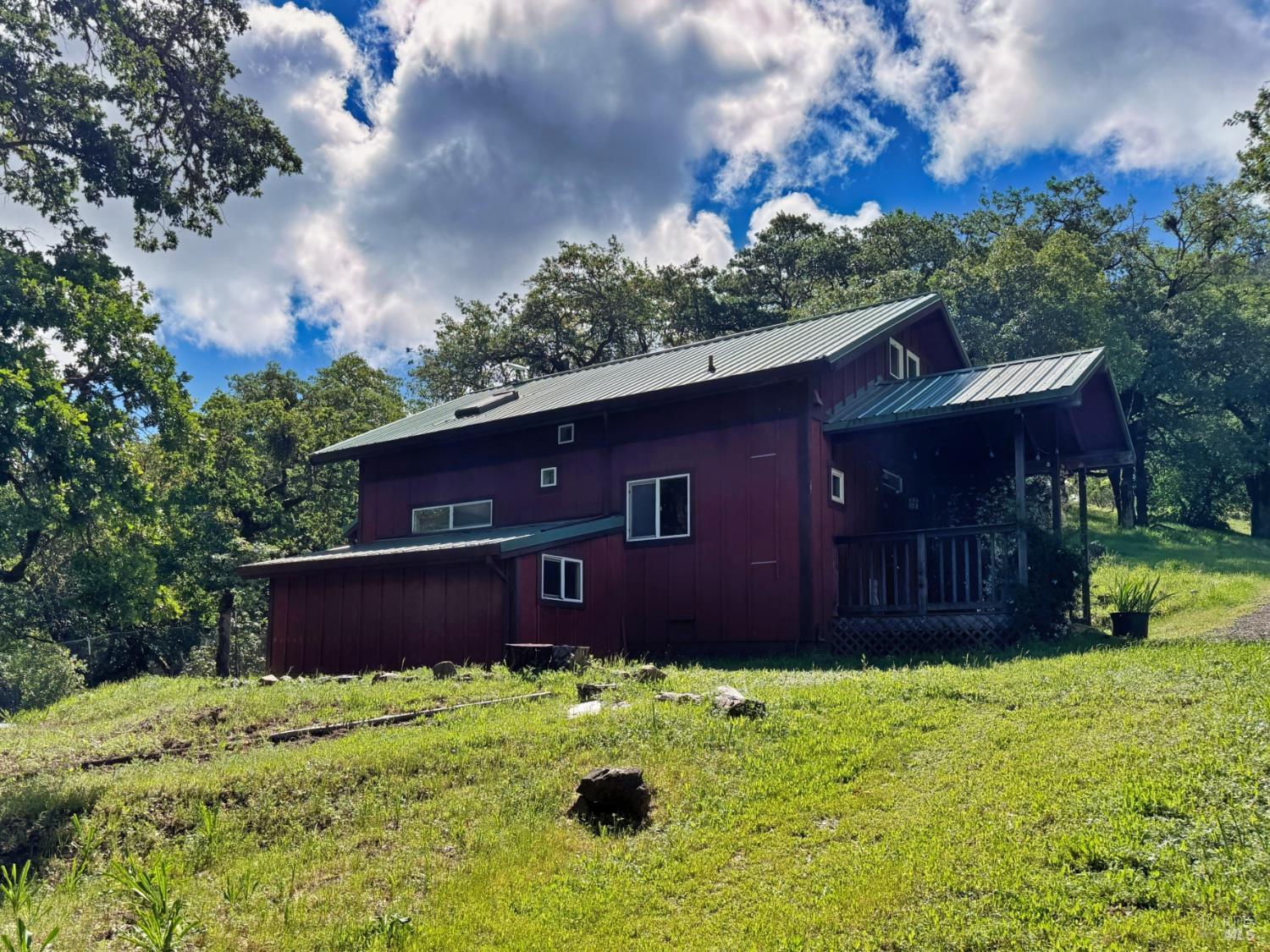 Detail Gallery Image 16 of 57 For 2501 Main Ranch Rd, Redwood Valley,  CA 95470 - 2 Beds | 1 Baths