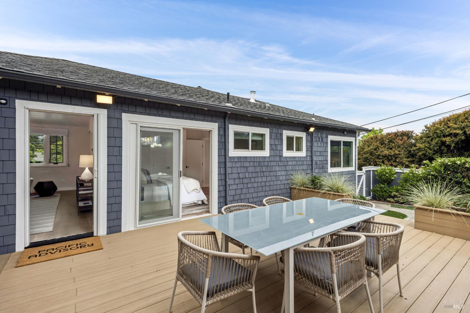 Detail Gallery Image 31 of 48 For 248 Sausalito St, Corte Madera,  CA 94925 - 4 Beds | 3 Baths