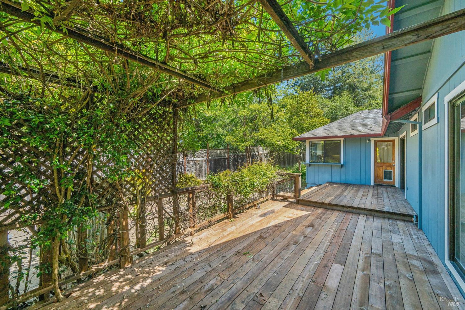 Detail Gallery Image 80 of 84 For 8610 Graton Rd, Sebastopol,  CA 95472 - 3 Beds | 3 Baths