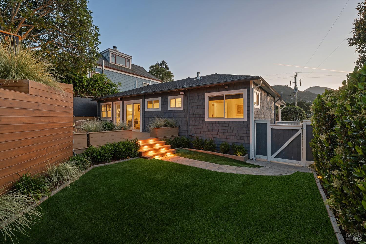 Detail Gallery Image 48 of 48 For 248 Sausalito St, Corte Madera,  CA 94925 - 4 Beds | 3 Baths