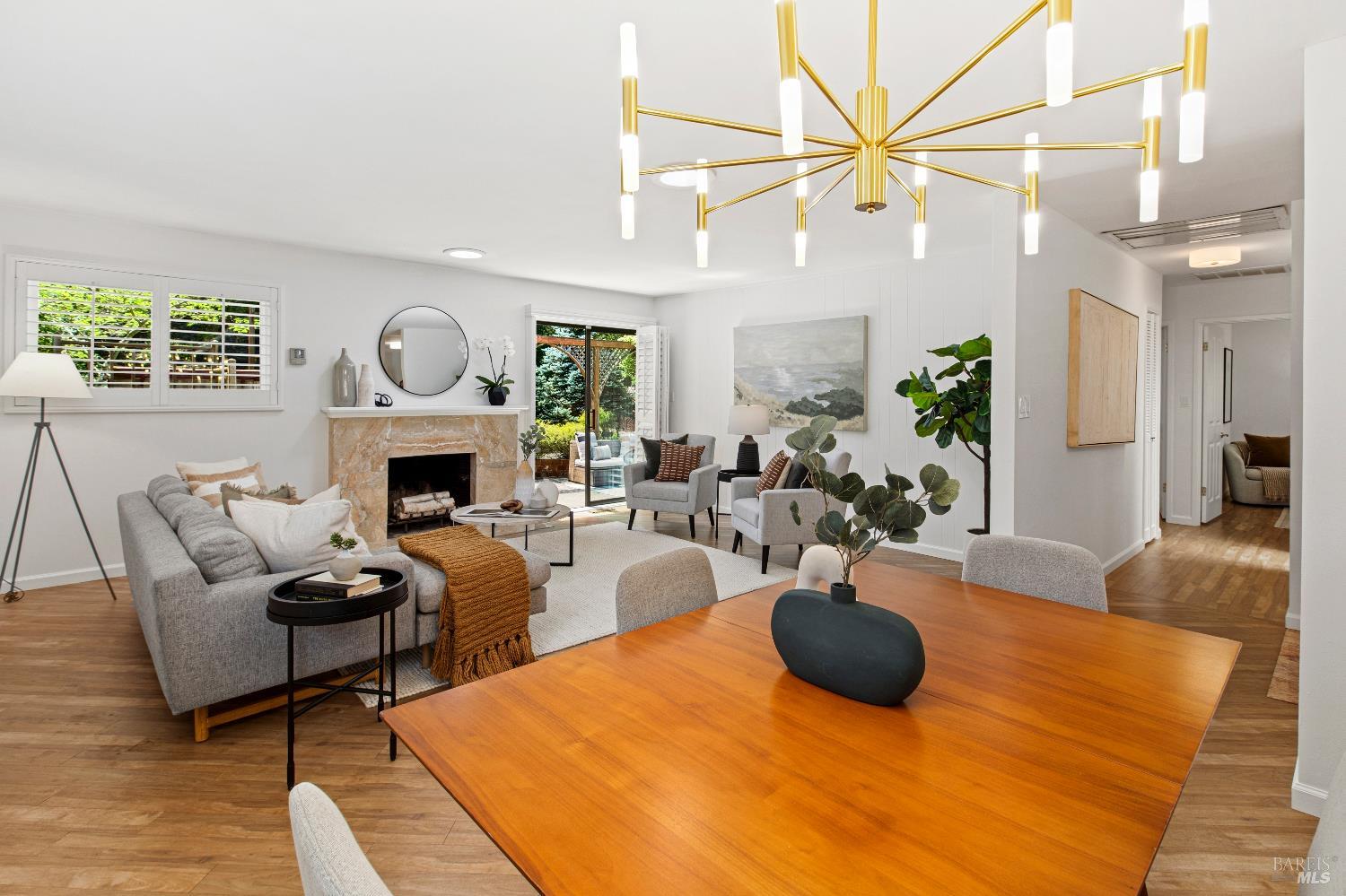 Detail Gallery Image 12 of 48 For 145 Irwin St, San Rafael,  CA 94901 - 3 Beds | 2 Baths