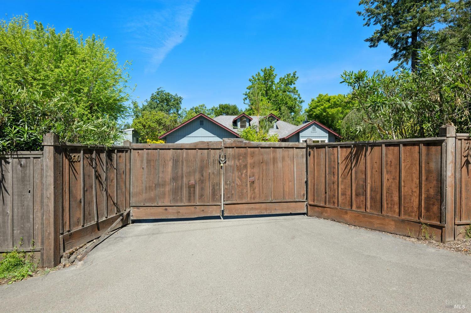 Detail Gallery Image 81 of 84 For 8610 Graton Rd, Sebastopol,  CA 95472 - 3 Beds | 3 Baths