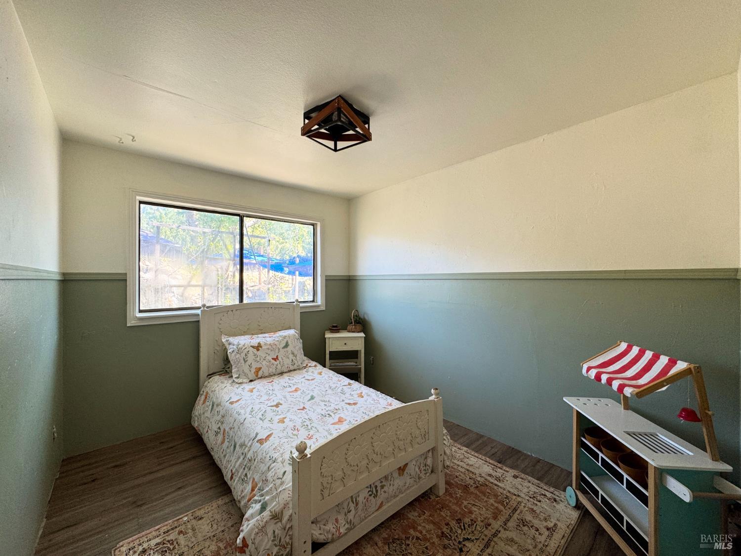 Detail Gallery Image 12 of 78 For 3997 Eastside Calpella Rd, Ukiah,  CA 95482 - 3 Beds | 2 Baths