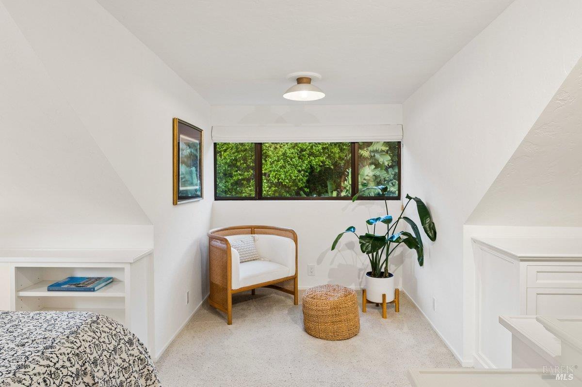 Detail Gallery Image 20 of 49 For 261 Glen Park Ave, San Rafael,  CA 94901 - 3 Beds | 3 Baths