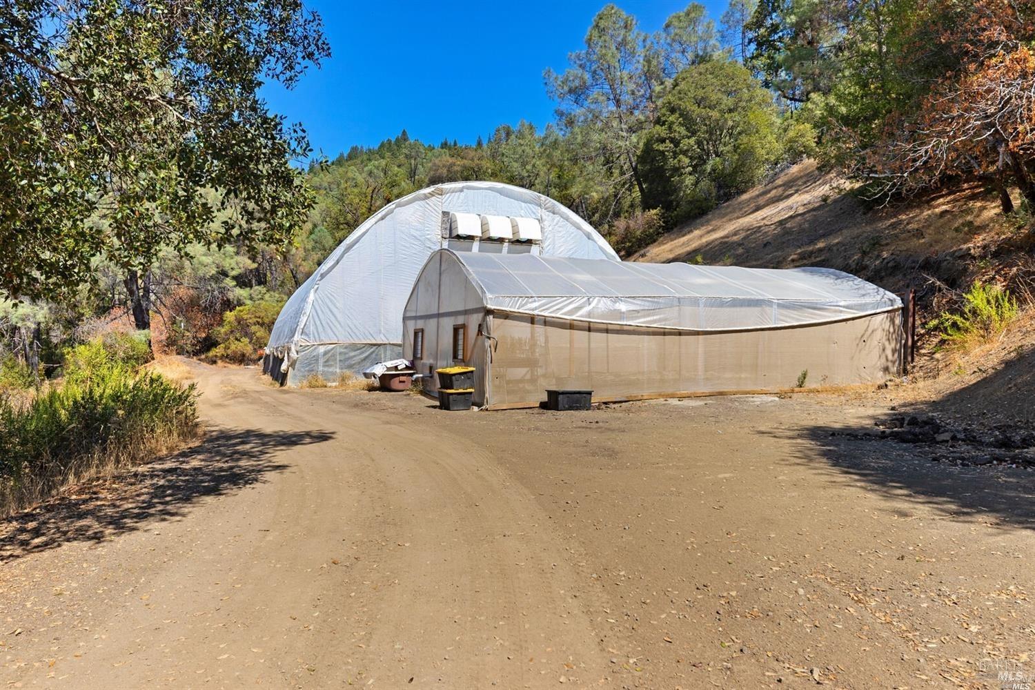 Detail Gallery Image 33 of 38 For 34010 Shimmins Ridge Rd, Willits,  CA 95490 - 4 Beds | 2 Baths