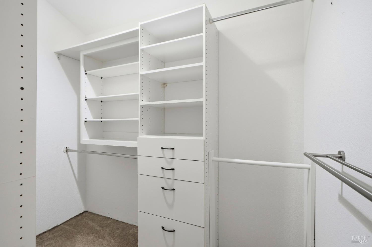 Detail Gallery Image 16 of 25 For 30 Glen Rd, Novato,  CA 94945 - 3 Beds | 2 Baths