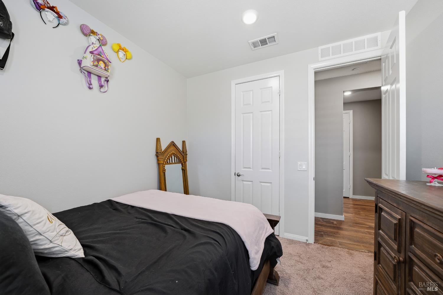 Detail Gallery Image 12 of 60 For 44520 Freer Way, Lancaster,  CA 93536 - 5 Beds | 2 Baths