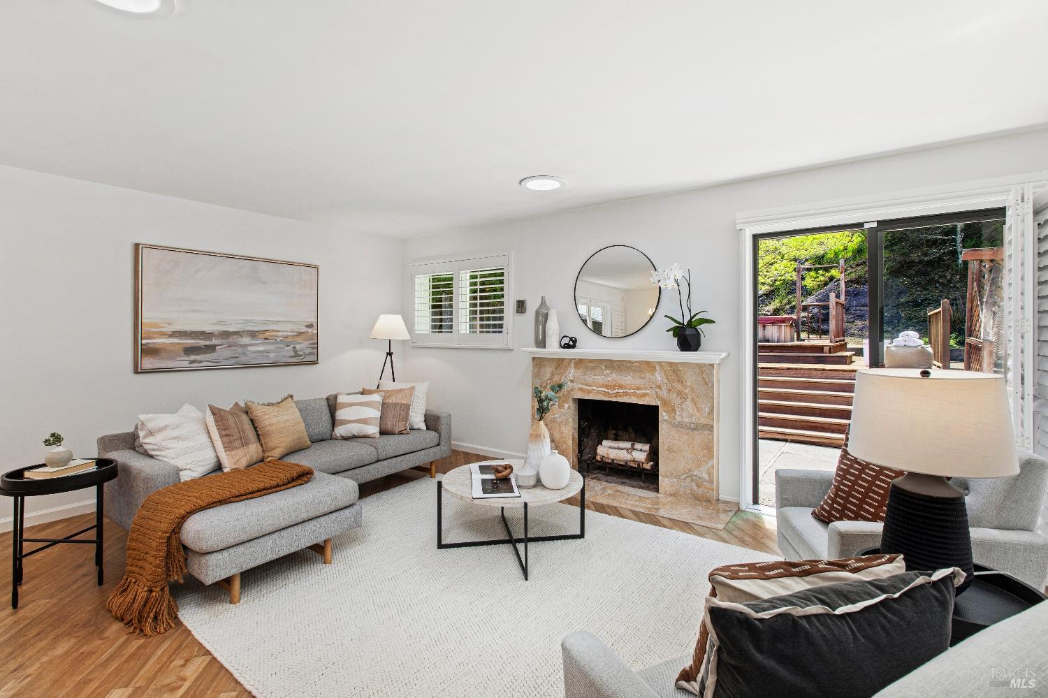 Detail Gallery Image 7 of 48 For 145 Irwin St, San Rafael,  CA 94901 - 3 Beds | 2 Baths