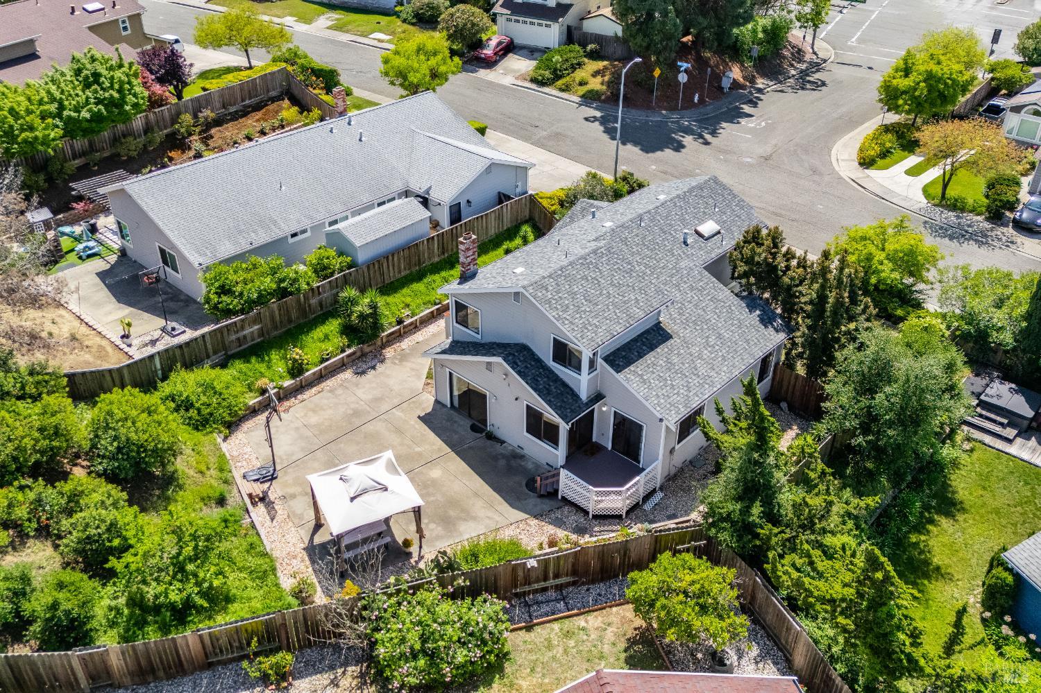 Detail Gallery Image 67 of 70 For 391 Valley Oak Ln, Vallejo,  CA 94591 - 4 Beds | 3 Baths