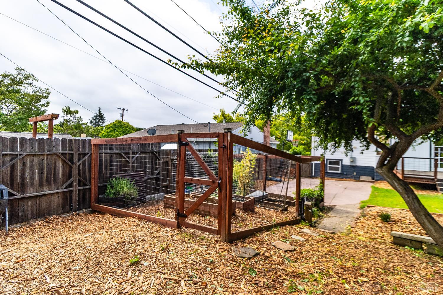 Detail Gallery Image 67 of 85 For 122 Fleming Ave, Vallejo,  CA 94590 - 3 Beds | 1 Baths