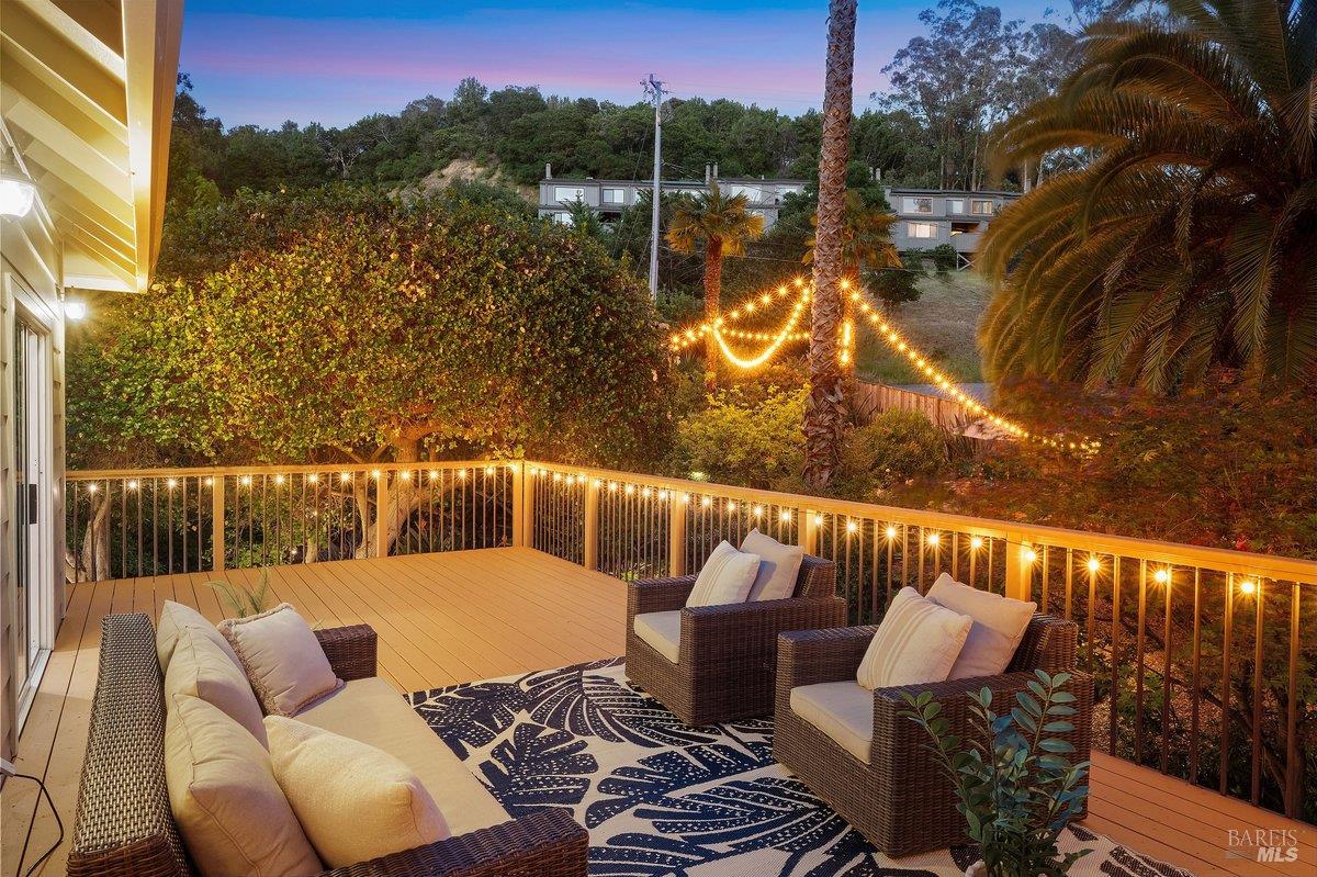 Detail Gallery Image 44 of 49 For 261 Glen Park Ave, San Rafael,  CA 94901 - 3 Beds | 3 Baths