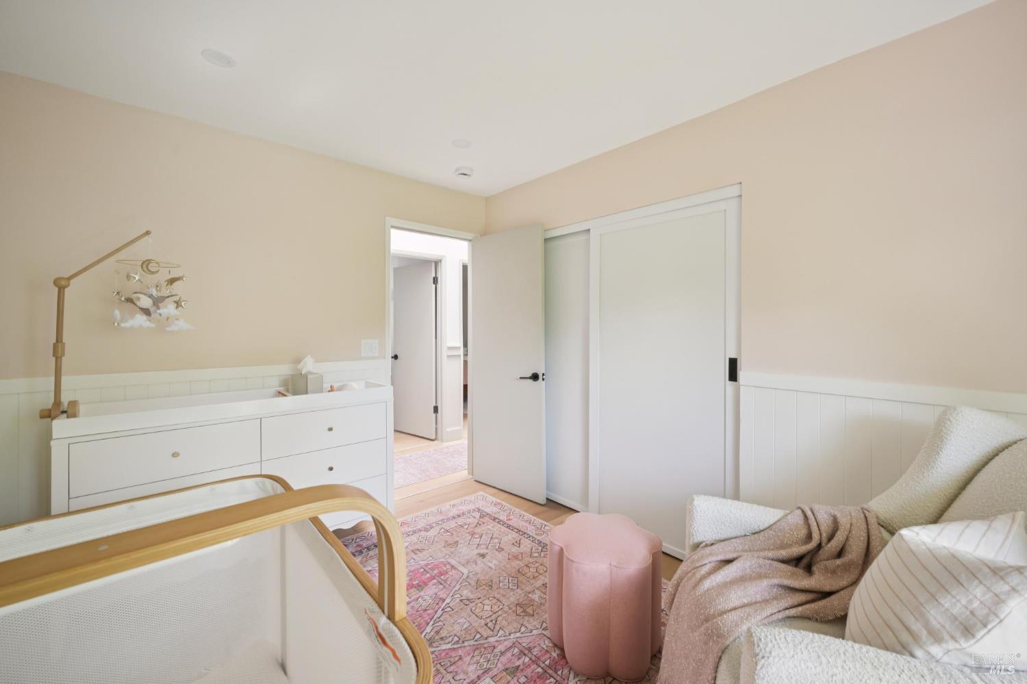 Detail Gallery Image 27 of 51 For 14 Mount Wittenburg Ct, San Rafael,  CA 94903 - 3 Beds | 2 Baths