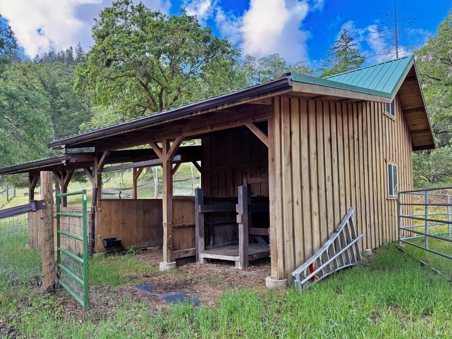 Detail Gallery Image 50 of 57 For 2501 Main Ranch Rd, Redwood Valley,  CA 95470 - 2 Beds | 1 Baths