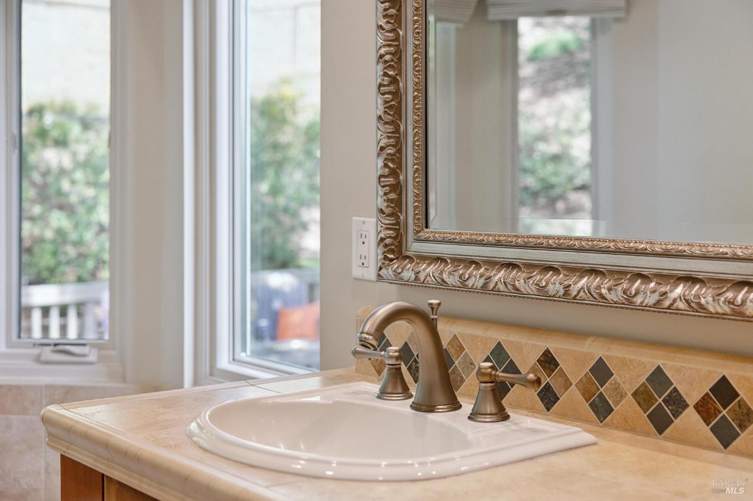 Detail Gallery Image 42 of 74 For 1158 Highland Dr, Novato,  CA 94949 - 4 Beds | 3 Baths