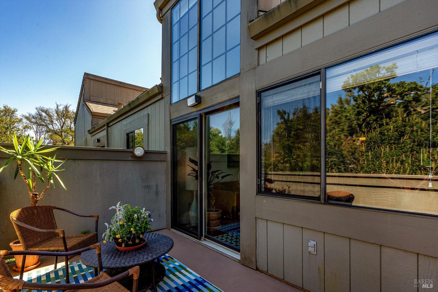 Detail Gallery Image 28 of 36 For 146 Sandpiper Ct, Novato,  CA 94949 - 2 Beds | 2 Baths