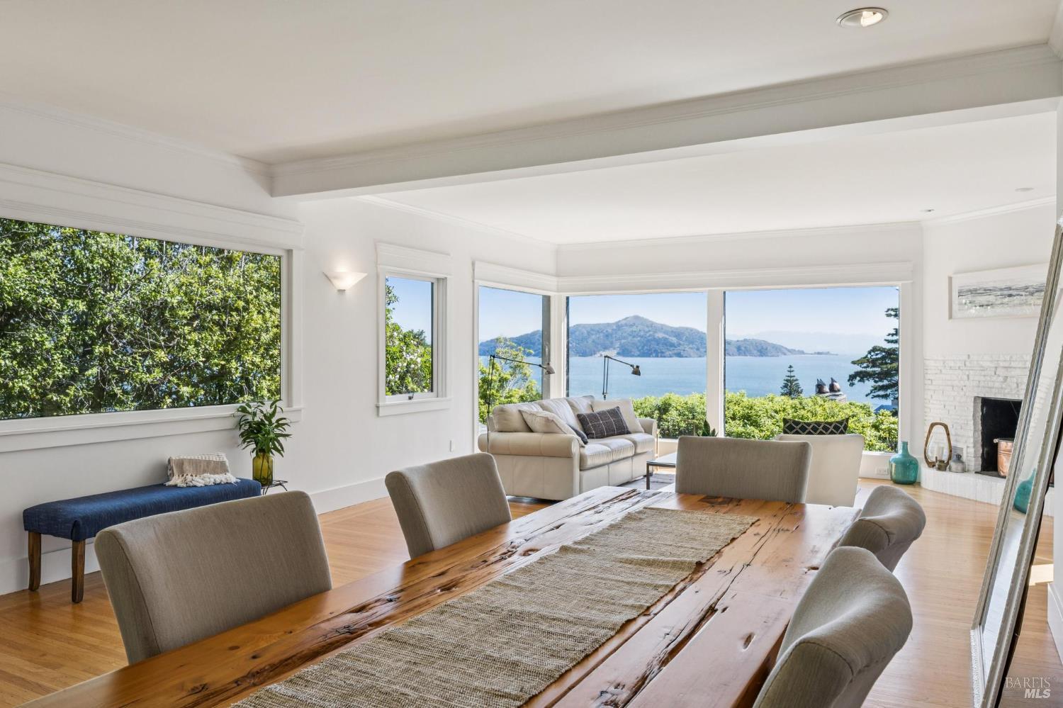 Detail Gallery Image 11 of 38 For 158 Edwards Ave, Sausalito,  CA 94965 - – Beds | – Baths