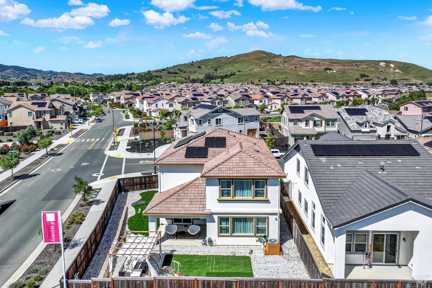 Detail Gallery Image 55 of 58 For 1501 Nightfall Ln, Fairfield,  CA 94533 - 4 Beds | 3 Baths