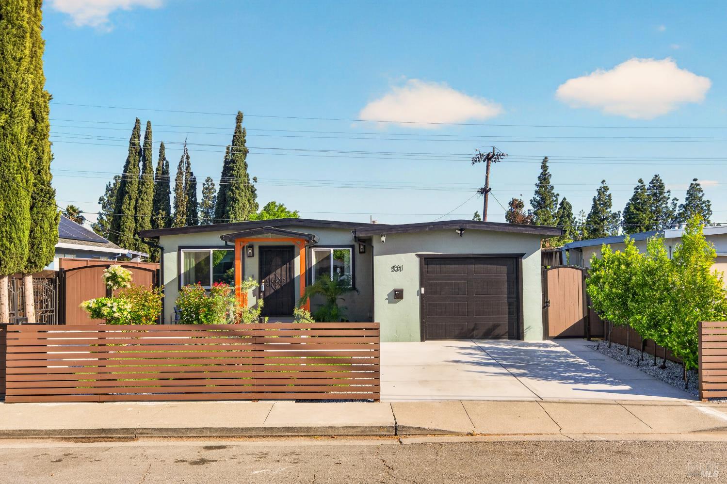 Detail Gallery Image 11 of 42 For 531 E Tennessee St, Fairfield,  CA 94533 - 3 Beds | 2 Baths