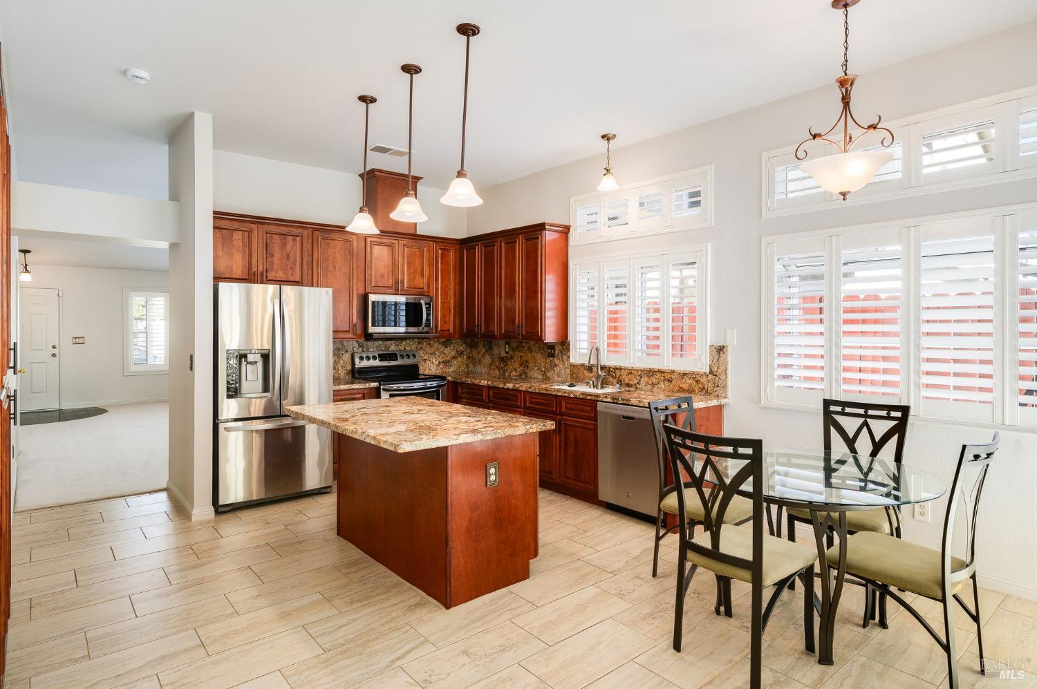 Detail Gallery Image 13 of 53 For 1453 Limewood Ct, Fairfield,  CA 94534 - 3 Beds | 2 Baths