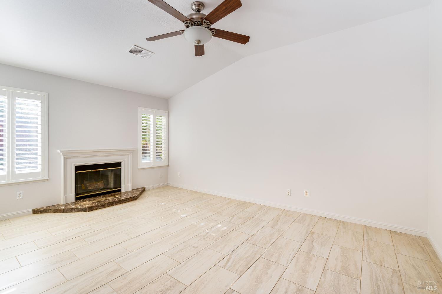 Detail Gallery Image 21 of 53 For 1453 Limewood Ct, Fairfield,  CA 94534 - 3 Beds | 2 Baths