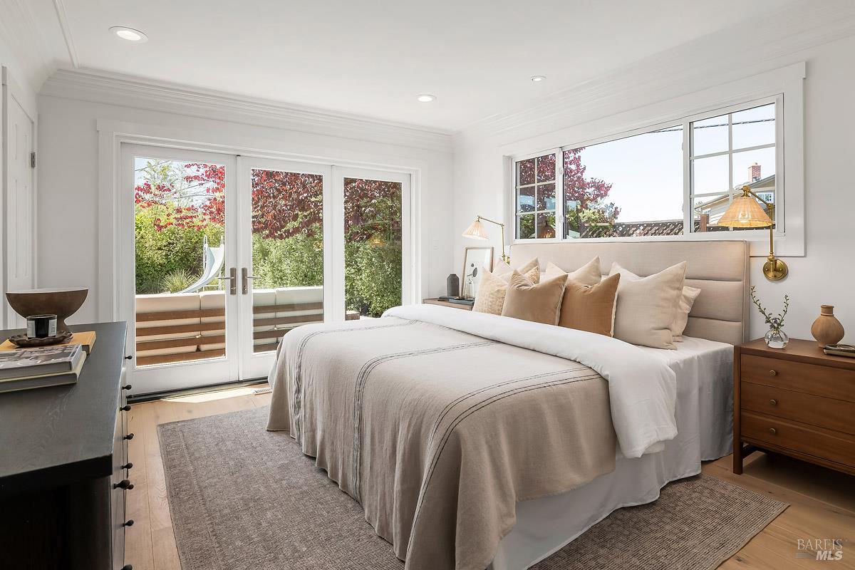 Detail Gallery Image 17 of 42 For 114 Golden Hind Psge, Corte Madera,  CA 94925 - 3 Beds | 2 Baths