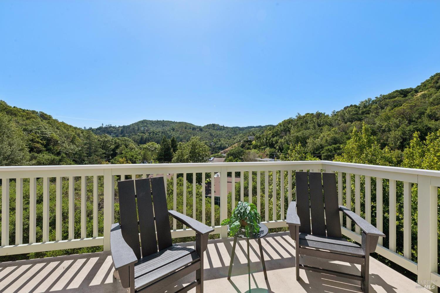 Detail Gallery Image 27 of 51 For 115 Piper Ln, Fairfax,  CA 94930 - 3 Beds | 2/1 Baths