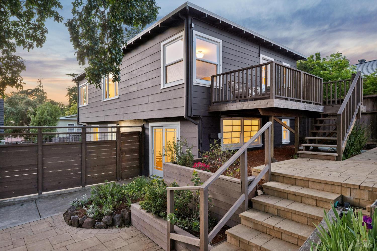 Detail Gallery Image 62 of 71 For 27 Sierra Ave, San Anselmo,  CA 94960 - 3 Beds | 2 Baths