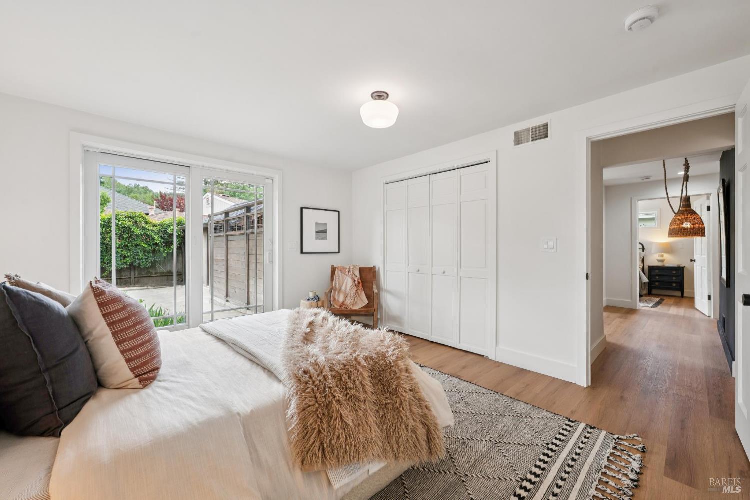 Detail Gallery Image 27 of 71 For 27 Sierra Ave, San Anselmo,  CA 94960 - 3 Beds | 2 Baths