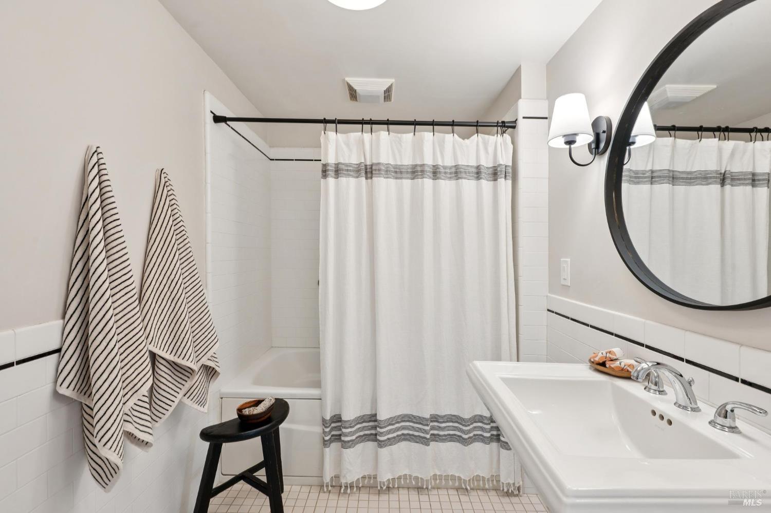 Detail Gallery Image 36 of 71 For 27 Sierra Ave, San Anselmo,  CA 94960 - 3 Beds | 2 Baths