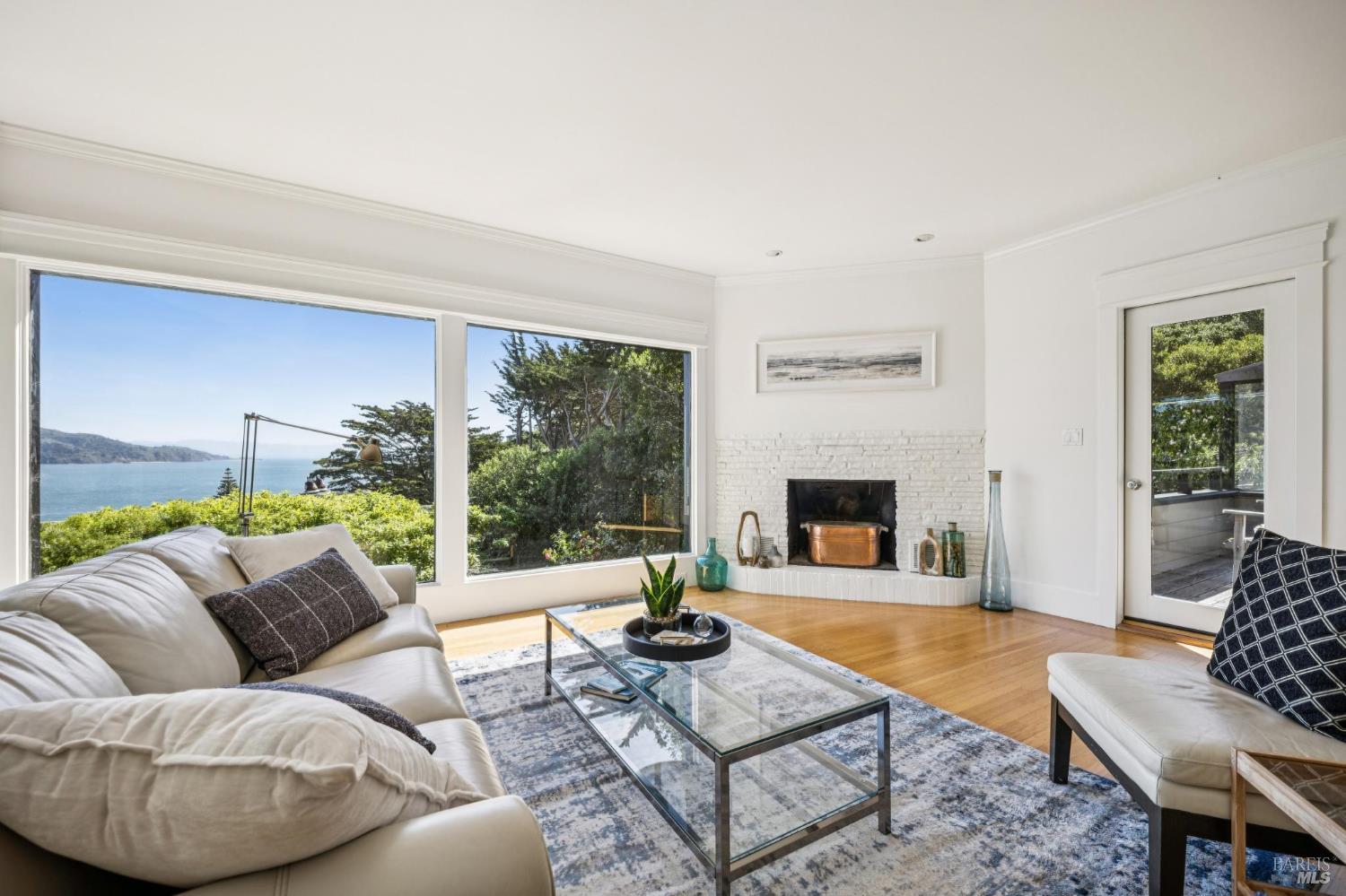 Detail Gallery Image 7 of 38 For 158 Edwards Ave, Sausalito,  CA 94965 - – Beds | – Baths