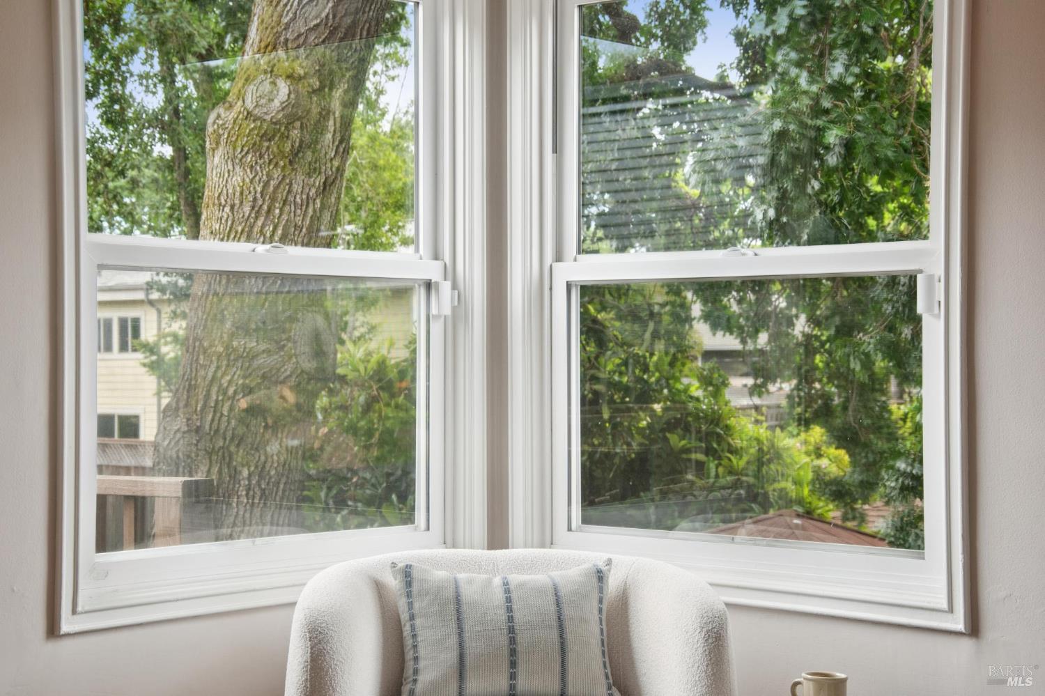 Detail Gallery Image 20 of 71 For 27 Sierra Ave, San Anselmo,  CA 94960 - 3 Beds | 2 Baths