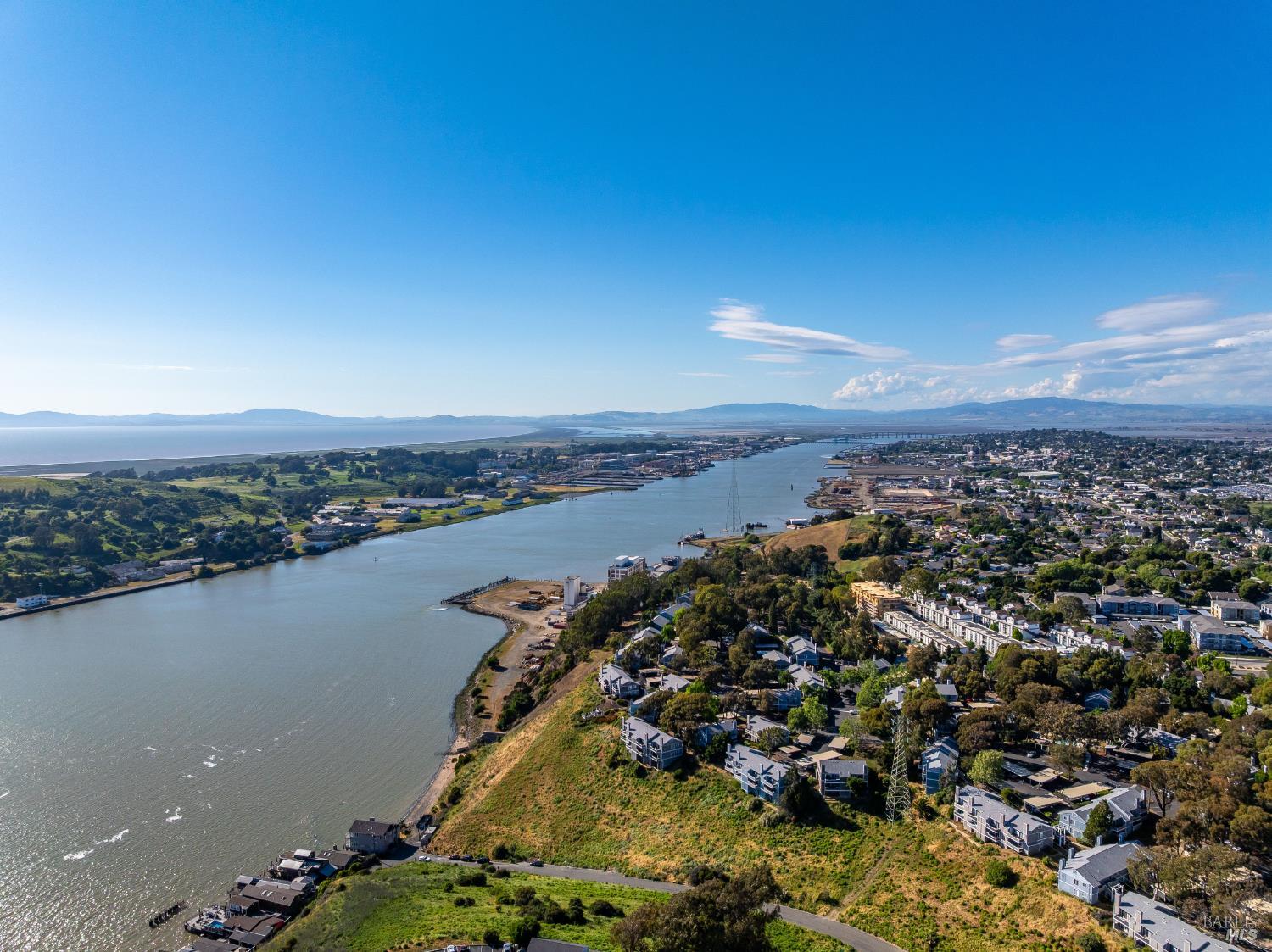 Detail Gallery Image 15 of 32 For 201 Sandy Beach Rd, Vallejo,  CA 94590 - – Beds | – Baths