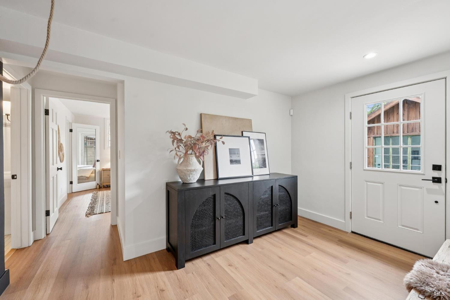 Detail Gallery Image 32 of 71 For 27 Sierra Ave, San Anselmo,  CA 94960 - 3 Beds | 2 Baths