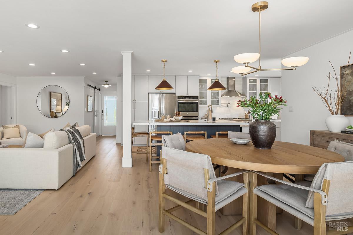 Detail Gallery Image 9 of 42 For 114 Golden Hind Psge, Corte Madera,  CA 94925 - 3 Beds | 2 Baths