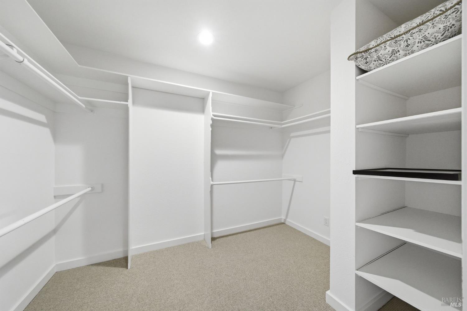 Detail Gallery Image 34 of 61 For 128 Madrone Rd, Fairfax,  CA 94930 - 4 Beds | 2 Baths